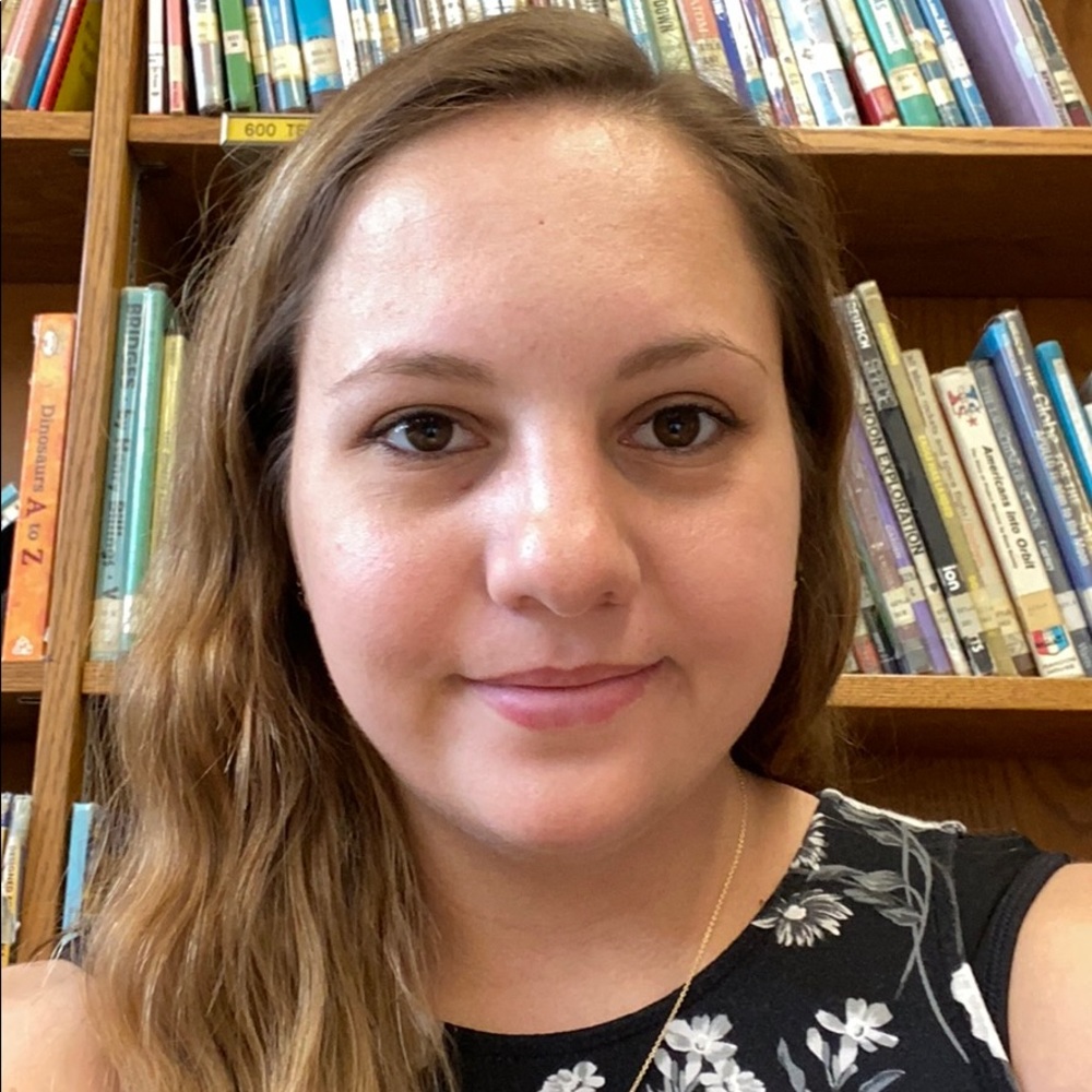 Meet your Posher, Lea